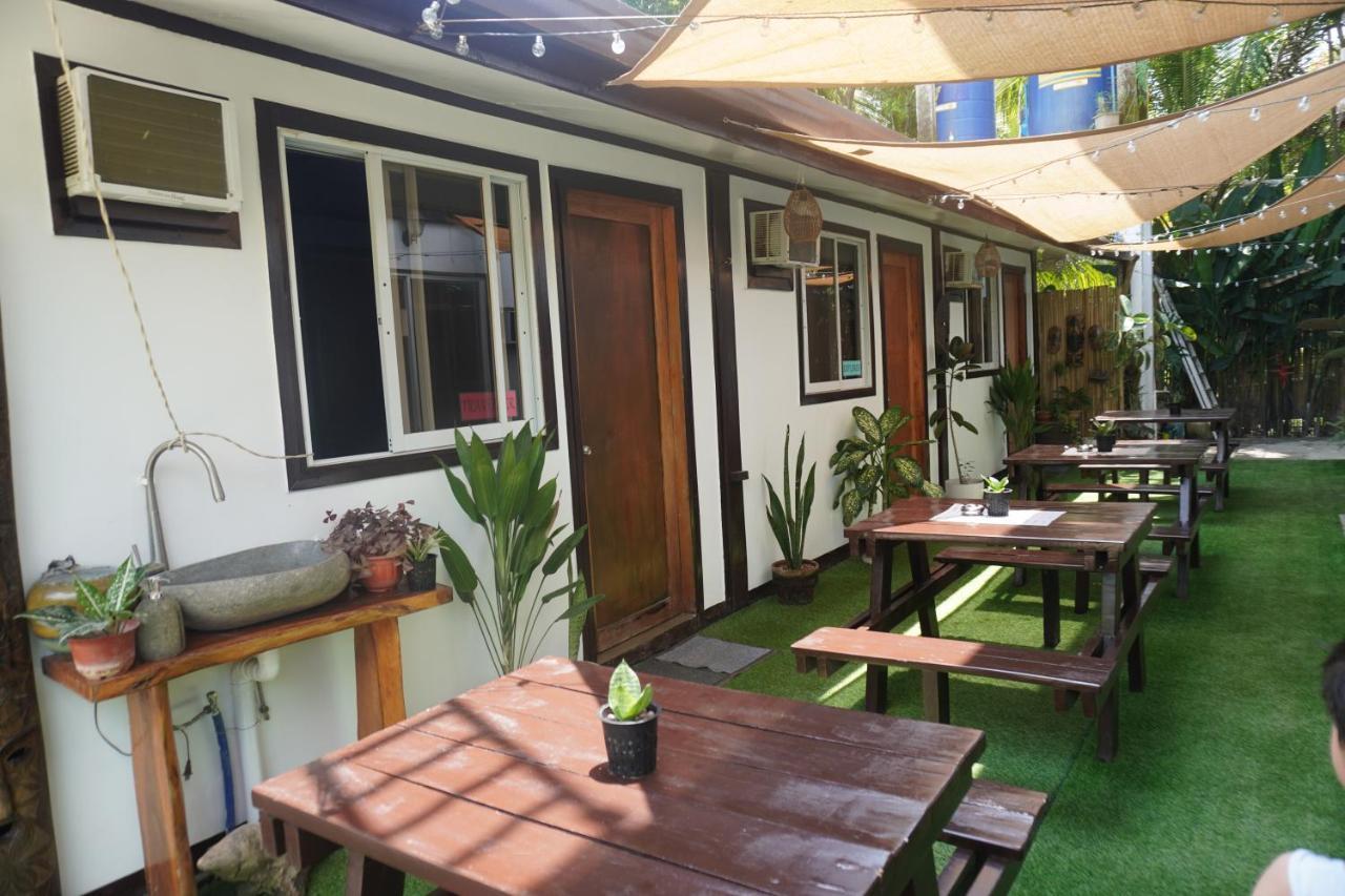 Hotel Keira Backpackers à El Nido Extérieur photo