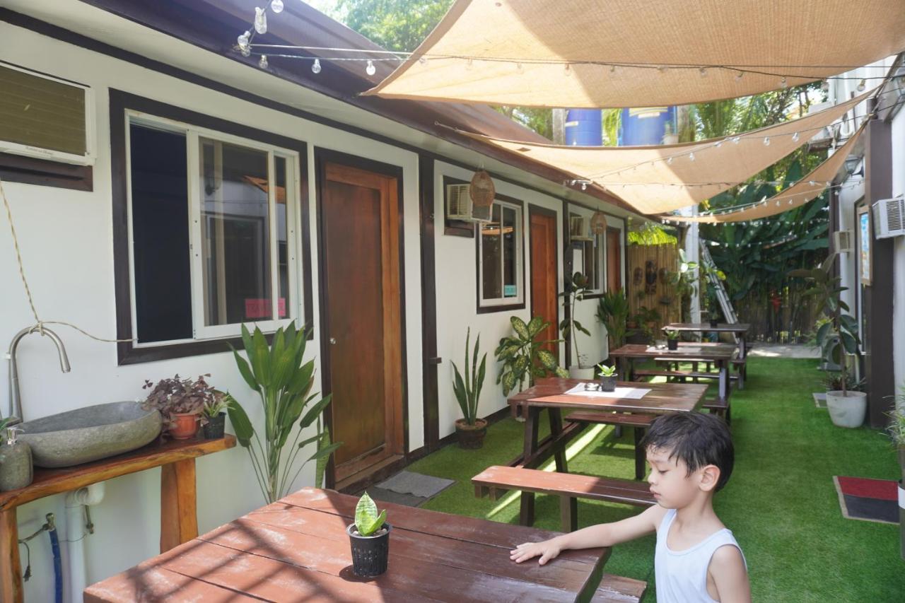 Hotel Keira Backpackers à El Nido Extérieur photo