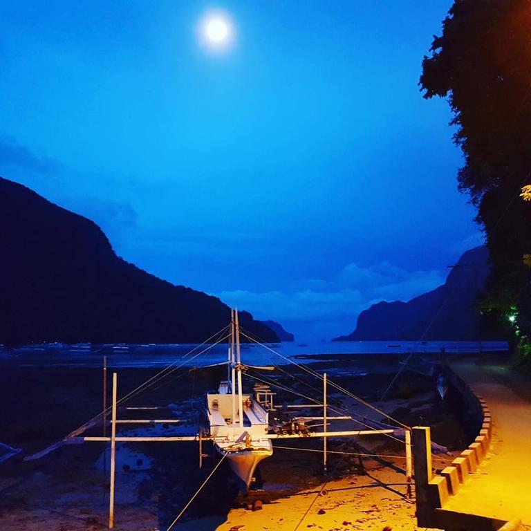 Hotel Keira Backpackers à El Nido Extérieur photo