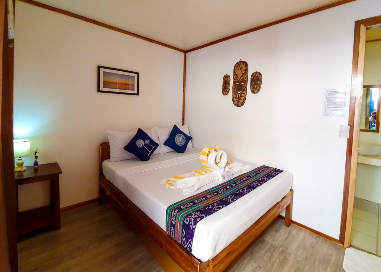 Hotel Keira Backpackers à El Nido Extérieur photo